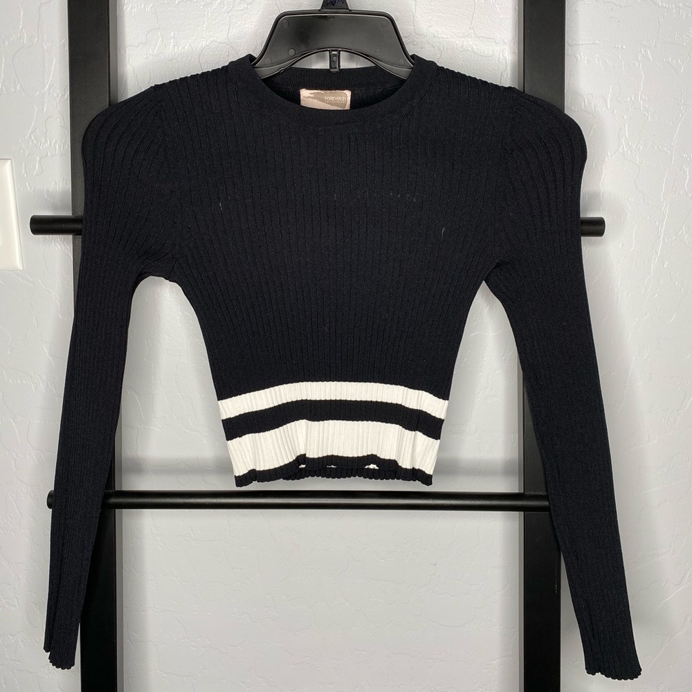 Forever XXI cropped long sleeve
